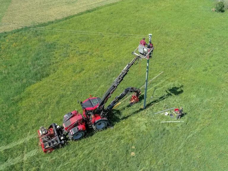 Huddig Geräteträger im Freileitungsbau